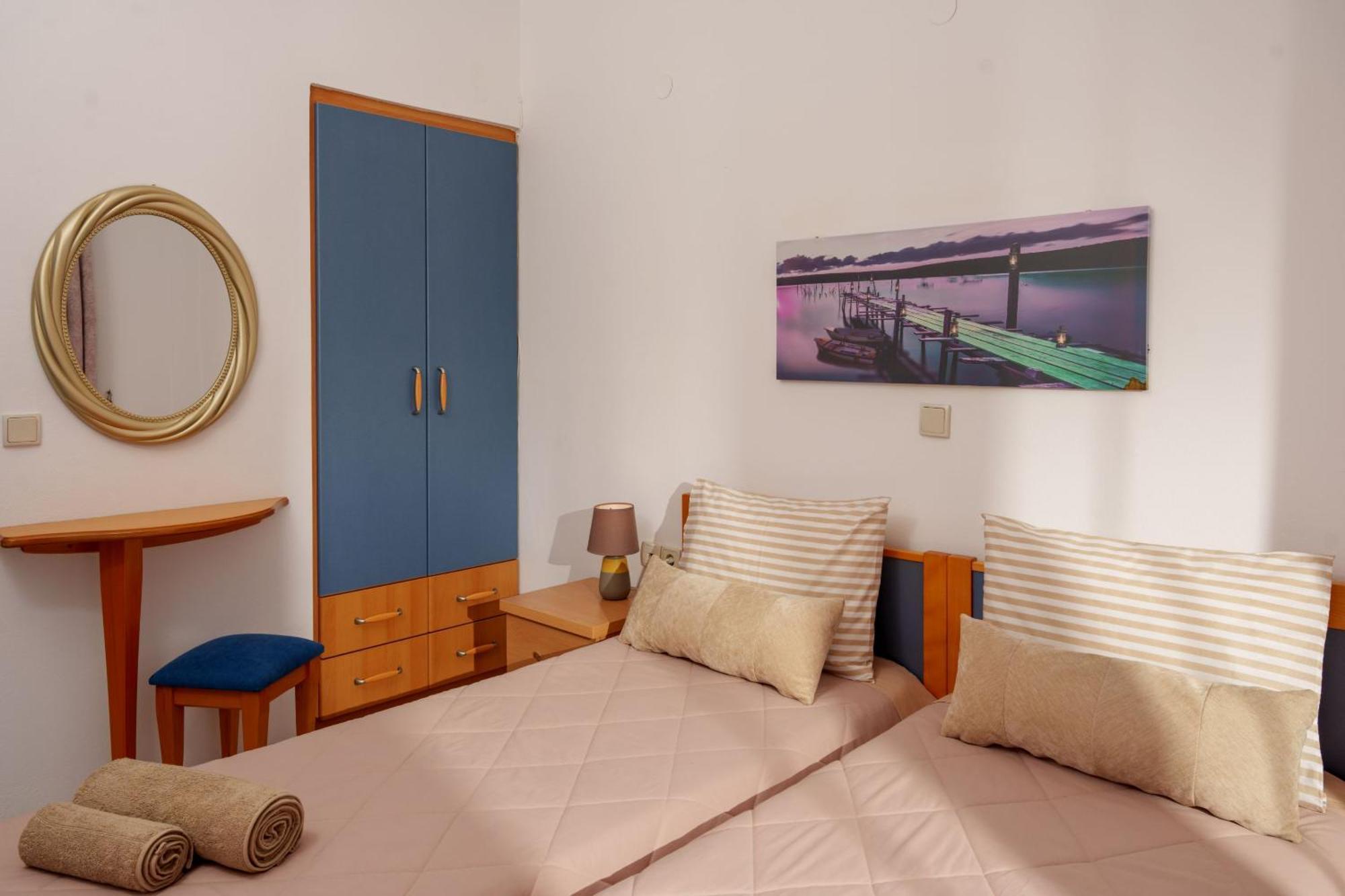 Fnk Apartments With Sea View Ajía Pelajía Kültér fotó